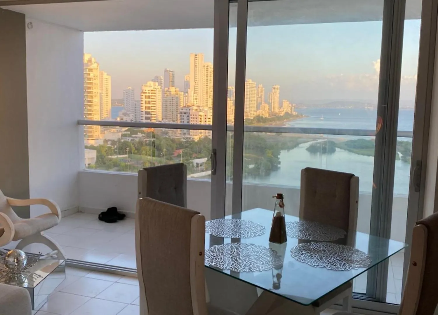 Apartamento Familiar Edificio Tres Carabelas Apartment Cartagena